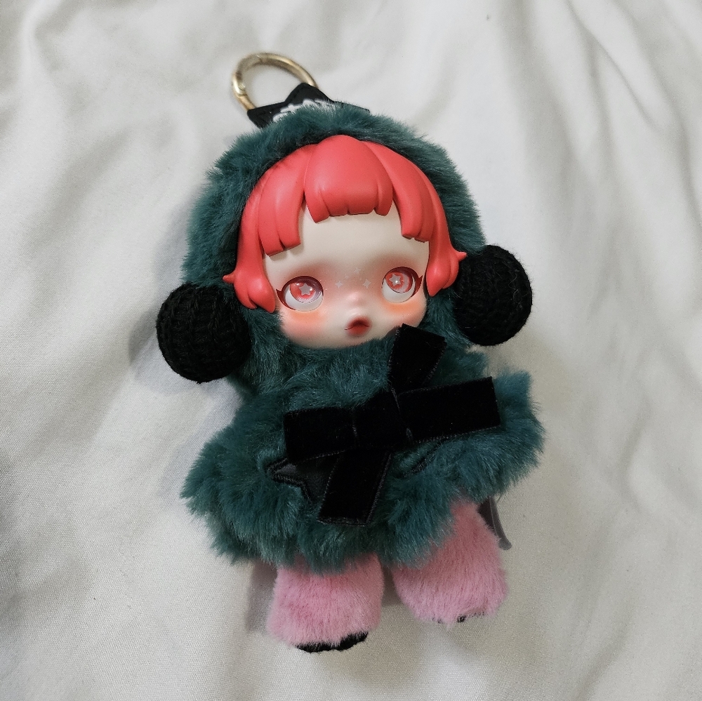 Skullpanda Winter Symphony Plush Keychain - Partita